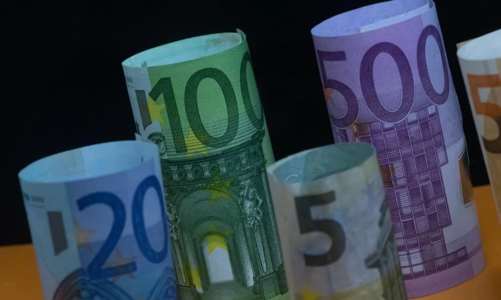 Έκτακτο βοήθημα: Πότε θα γίνουν οι πληρωμές στους δικαιούχους – Αναλυτικά κριτήρια και ποσά
